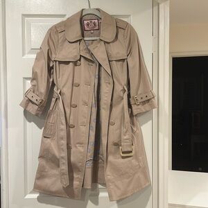 Trench coat